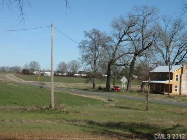 2004 Roscoe Howey Rd, Waxhaw, NC 28173