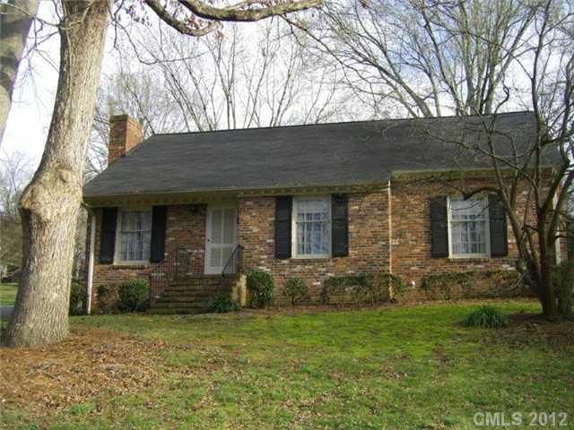 2300 Hatherly Rd, Charlotte, NC 28209