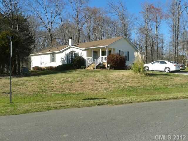 2101 Louanne Dr #1, Wingate, NC 28174