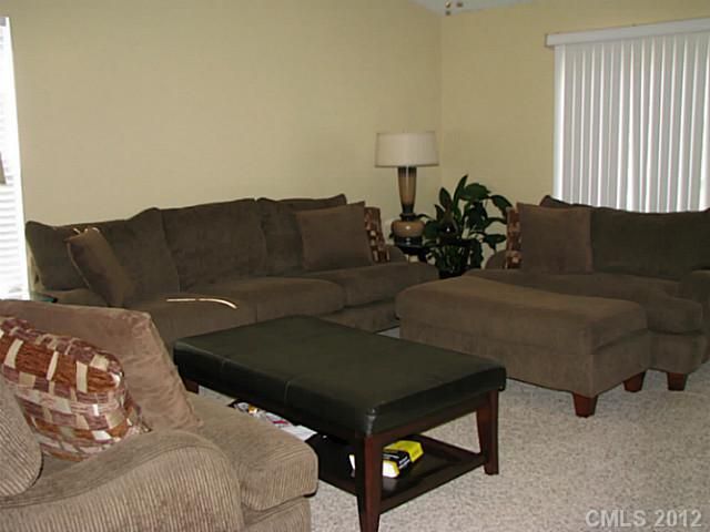111 Plainview Ct, Mooresville, NC 28115