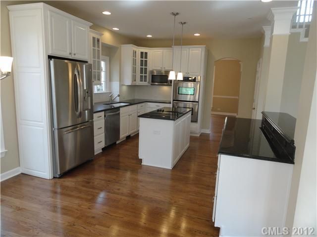 10004 Devonshire Dr, Huntersville, NC 28078