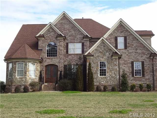2708 Fox Hollow Rd, Mint Hill, NC 28227