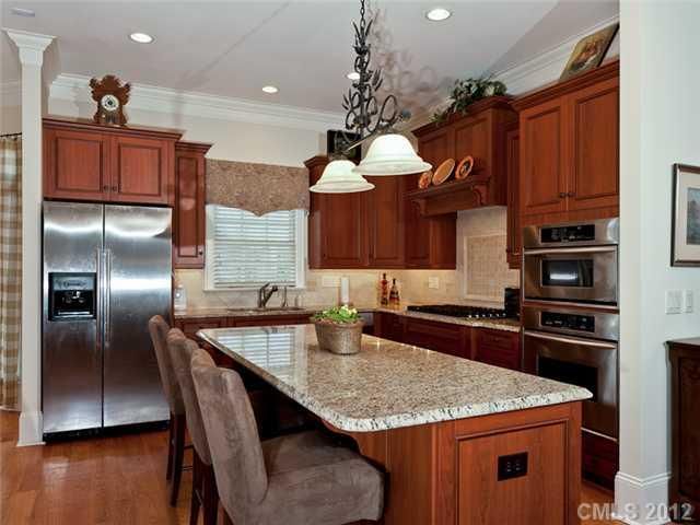 2010 Sharon Ave, Charlotte, NC 28211