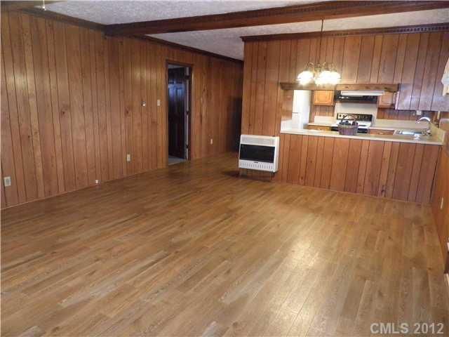 3189 E Maiden Rd, Maiden, NC 28650