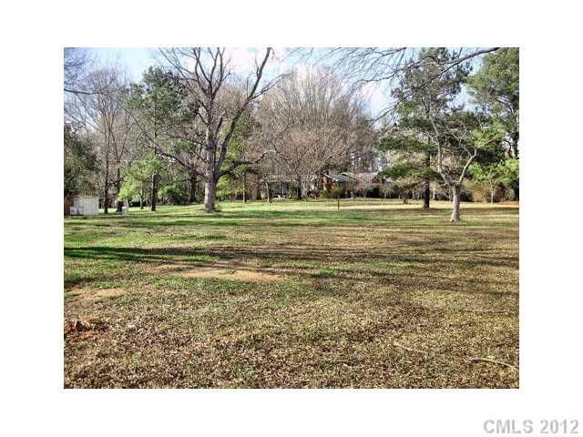 1110 Moray Ct #16, Charlotte, NC 28211