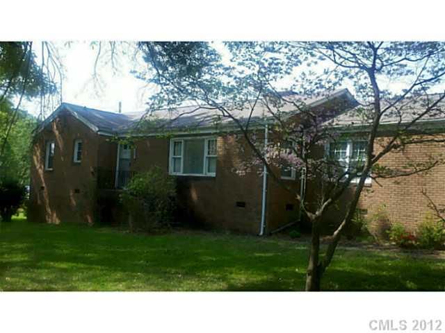 321 E Sunset Dr, Monroe, NC 28112