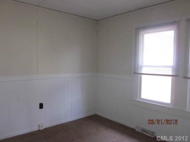 912 W 6th Ave, Gastonia, NC 28052