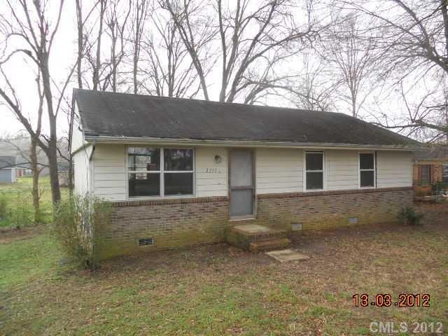2740 Gail Ave, Gastonia, NC 28052