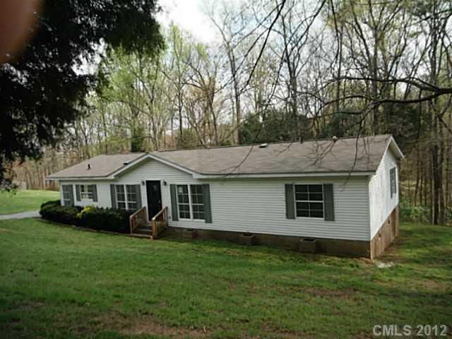 2187 NW Helen Dr, Concord, NC 28027