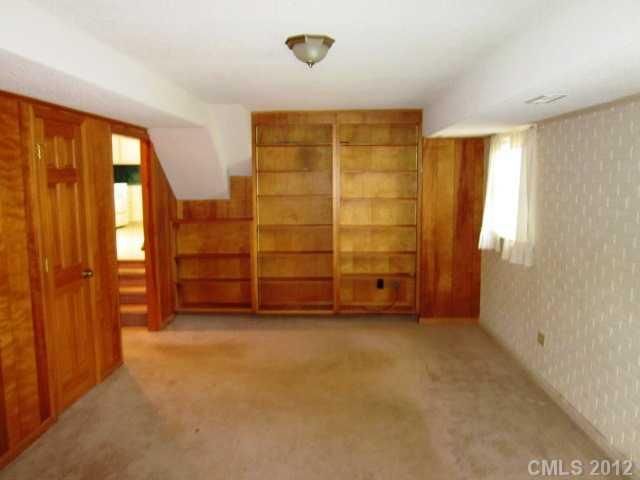 2205 Shaw Ave, Gastonia, NC 28056