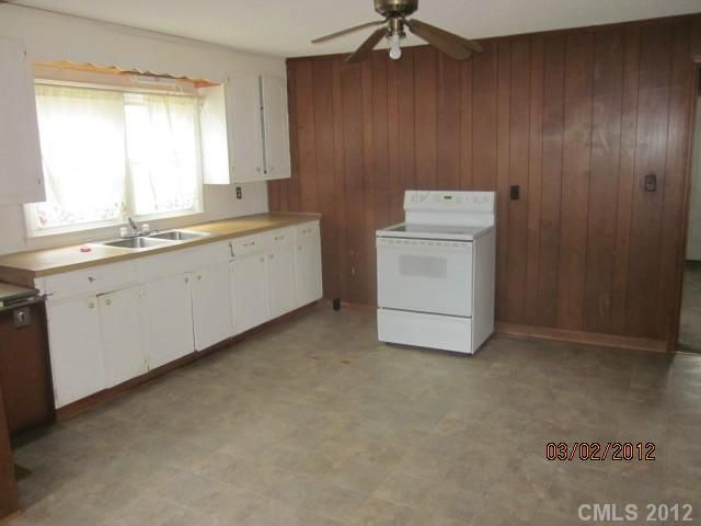 533 Florence Ave, Kannapolis, NC 28083