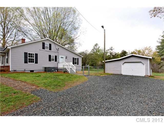 707 E 22nd St, Kannapolis, NC 28083