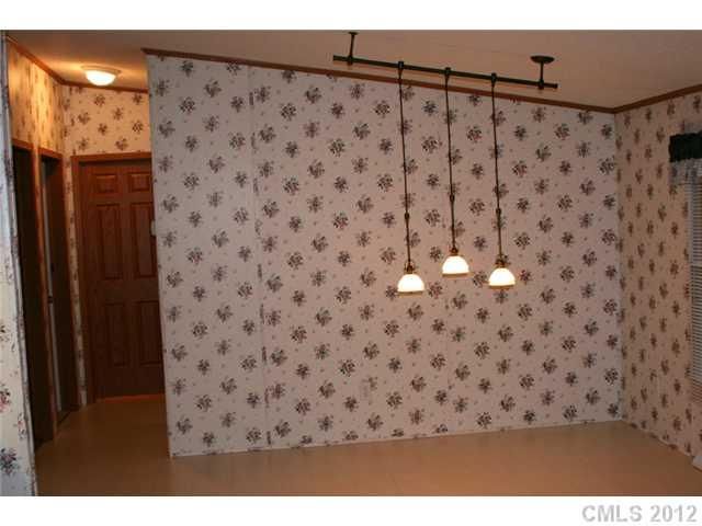 117 Summertree Dr, Troutman, NC 28166