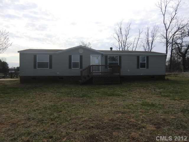602 County Line Rd, Stony Point, NC 28634