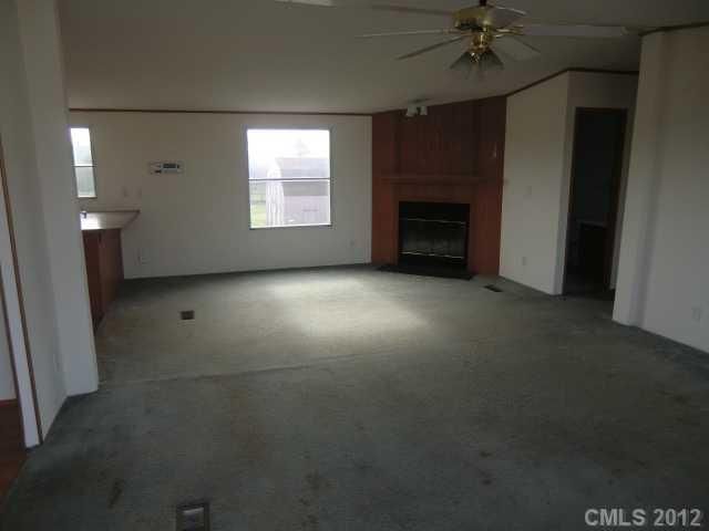 602 County Line Rd, Stony Point, NC 28634