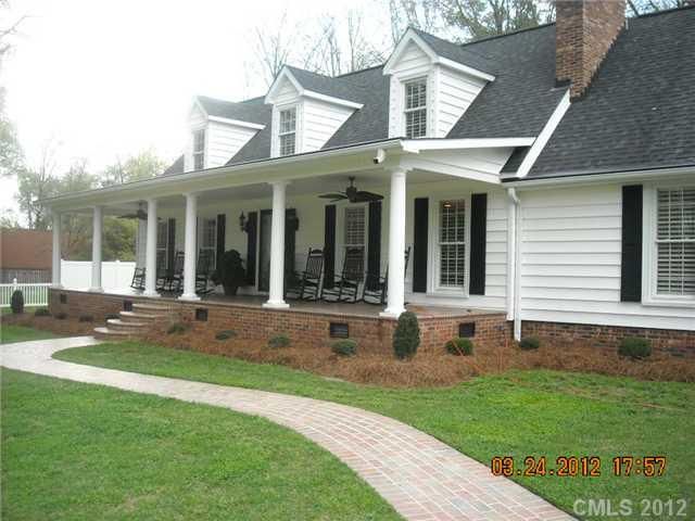 7522 Surry Dr, Indian Trail, NC 28079