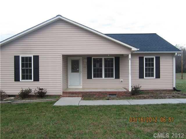 690 Hill Rd, Lincolnton, NC 28092