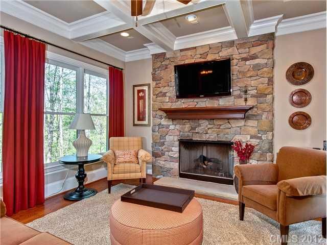 11729 Egrets Point Dr, Charlotte, NC 28278