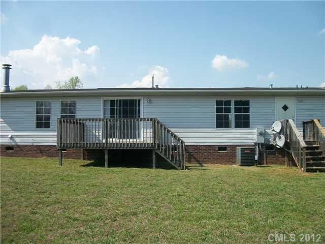1005 Aiken St, Kannapolis, NC 28081