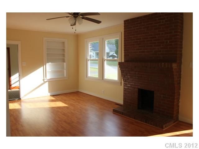 214 Cantrell Ave, Fort Mill, SC 29715
