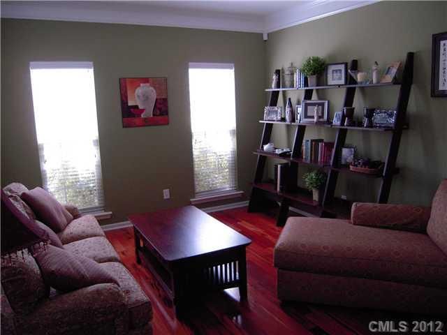 19317 Ruffner Dr, Cornelius, NC 28031