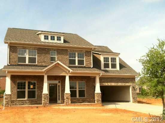 2022 Barber Rock Blvd #BR 10, Lancaster, SC 29707