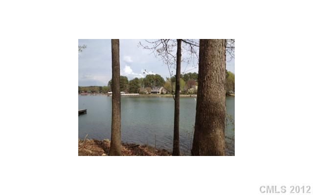 318 Beaten Path Rd, Mooresville, NC 28117