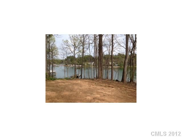 318 Beaten Path Rd, Mooresville, NC 28117