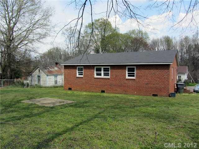 23 Rose St, York, SC 29745