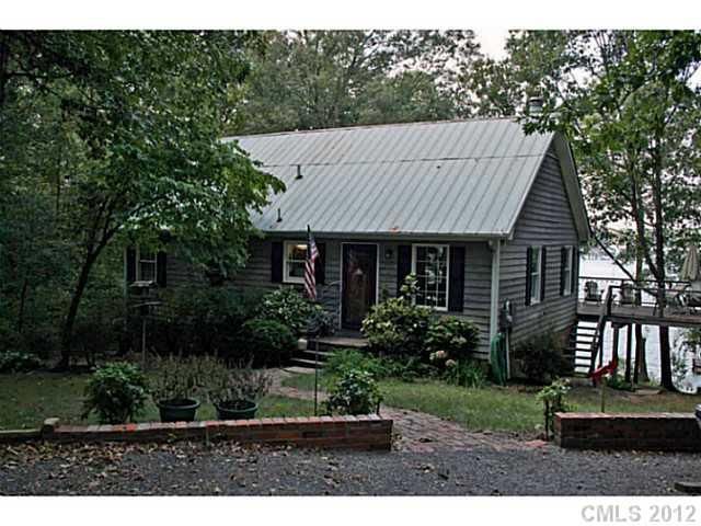 1587 Foxridge Rd, Rock Hill, SC 29732