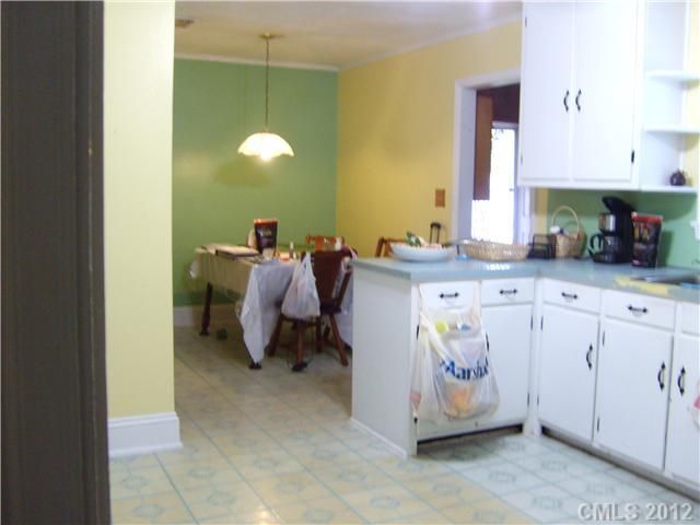 808 S Myrtle School Rd, Gastonia, NC 28052