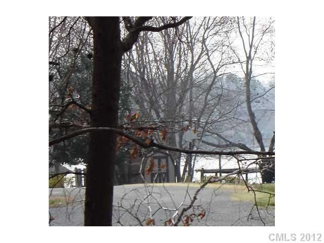 000 Kenway Loop #109, Mooresville, NC 28117