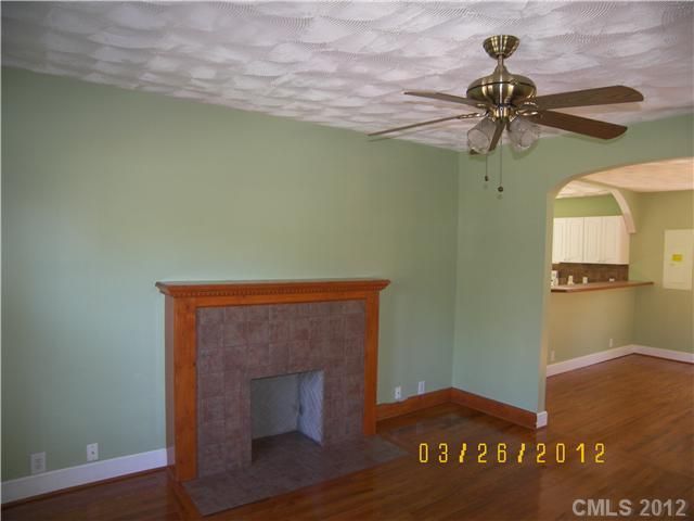621 E 18th St, Charlotte, NC 28205