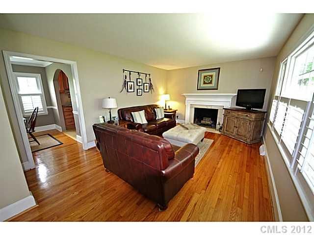 1819 Tamworth Dr, Charlotte, NC 28210
