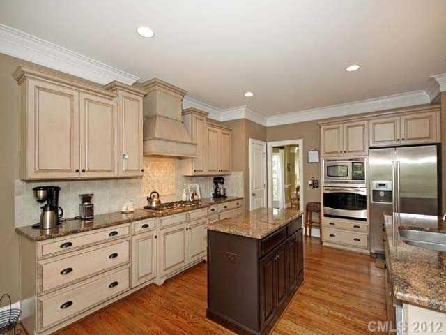 161 Timberside Dr, Davidson, NC 28036