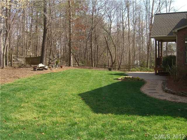 8712 Riverwood Rd, Terrell, NC 28682