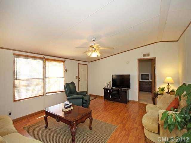 4080 Cascade St, Terrell, NC 28682