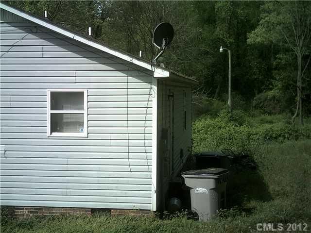 1472 Lake St, Gastonia, NC 28052