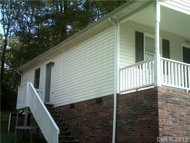 1492 Lake St, Gastonia, NC 28052