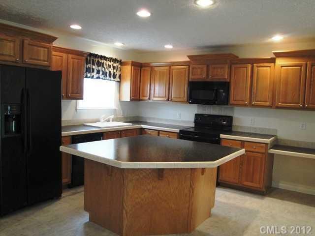 780 Harris Bridge Rd, Stony Point, NC 28678