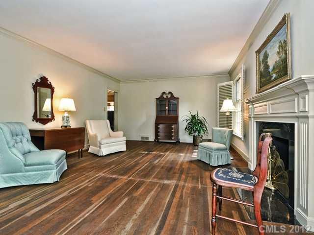 2147 Roswell Ave, Charlotte, NC 28207
