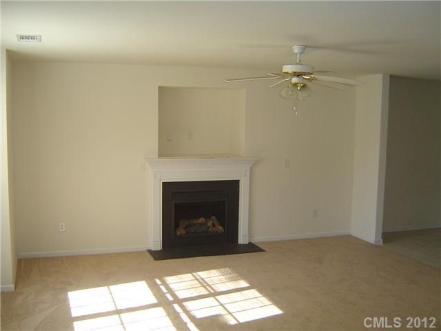 9800 E Wt Harris Blvd, Charlotte, NC 28277