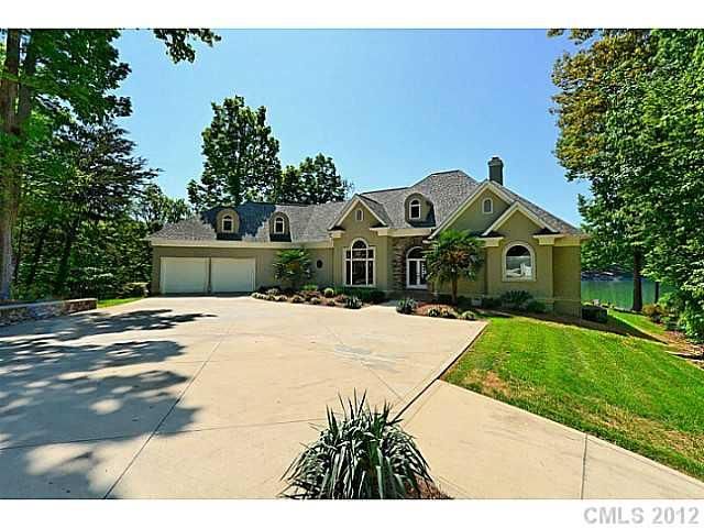 2161 Windy Oaks Dr, Fort Mill, SC 29708