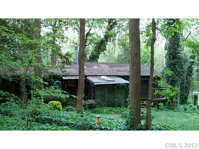 218 Dutchman Dr, Mount Holly, NC 28120