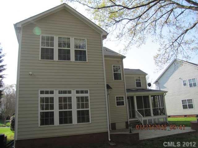 2910 Redfield Dr, Charlotte, NC 28270