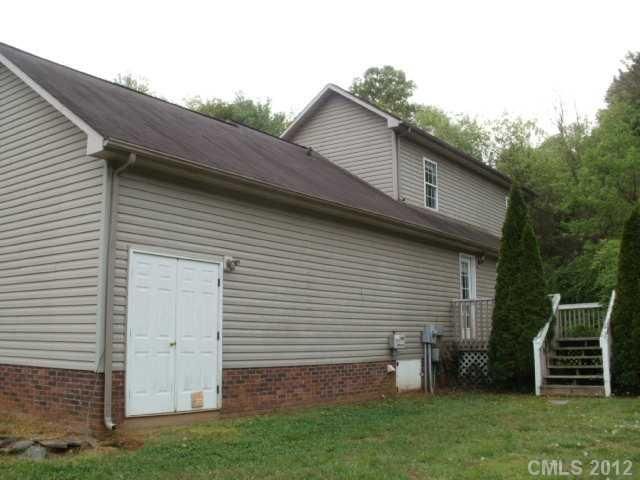 127 Nantz St #A, Mount Holly, NC 28120