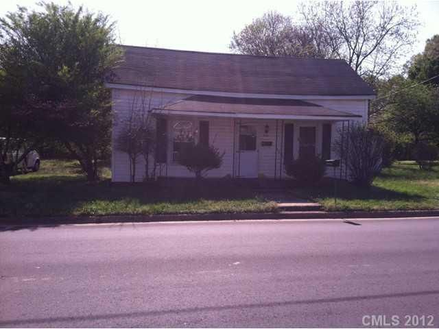 331 Brawley Ave, Mooresville, NC 28115
