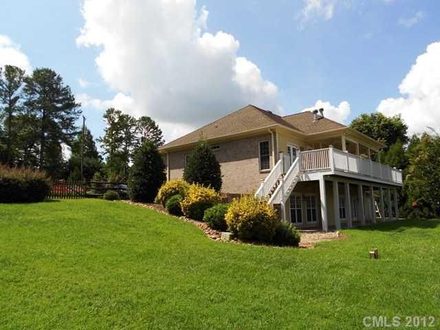 7471 Barfield Ln #1, Denver, NC 28037