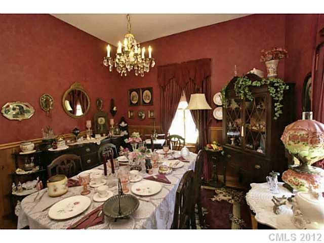 413 Charlotte St, Alexis, NC 28006