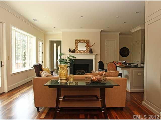 184 Cherokee Rd #F, Charlotte, NC 28207